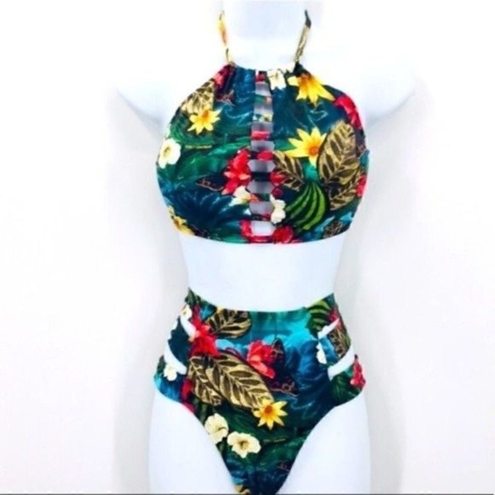BrilHo Do Sol halter bikini halter floral cutout jungle floral print Large BoxA